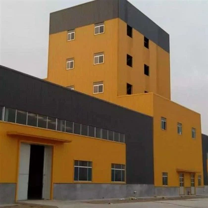 Korkeat teräsrakennerakennukset